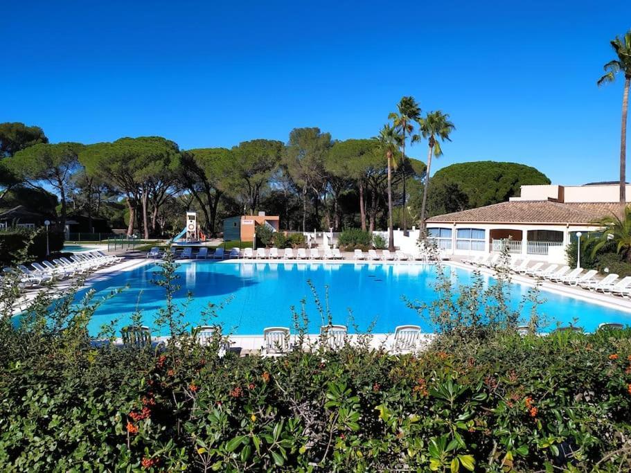 Apartamento Ideal Saint Raphael Piscine Clim Parking Exterior foto